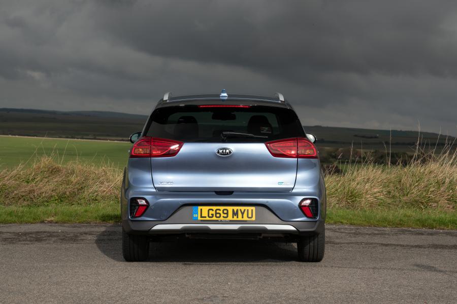  Kia Niro Plug-In Hybrid (DE) 2019 года  (UK) (фото 12 из 40)